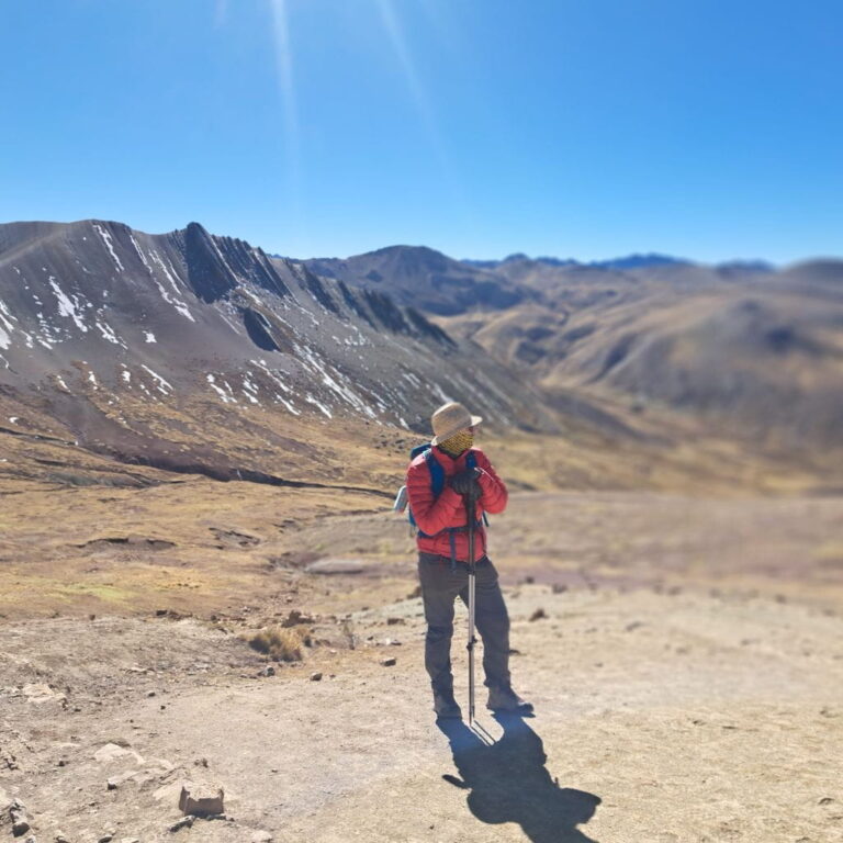rainbow mountain palcoyo