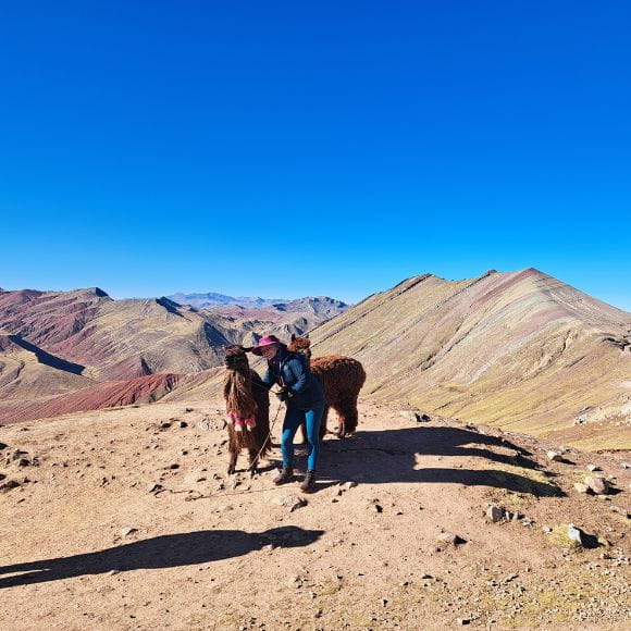 palcoyo rainbow mountain